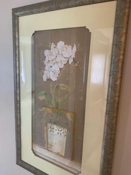 Decorative flower framed art