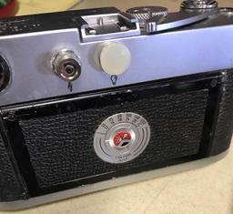 Vintage Leica wetzlar germany camera M3 883 101 with parts