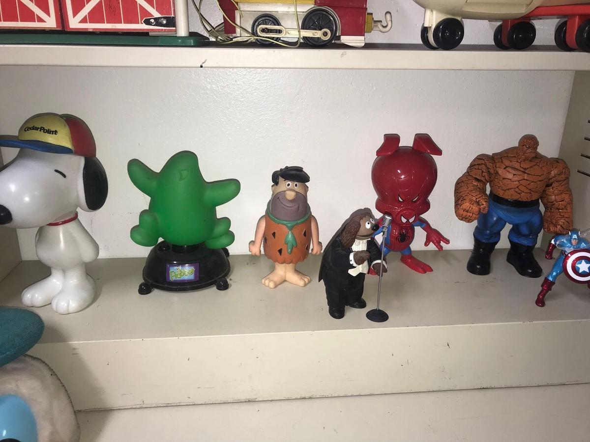 snoopy-Disney flubber - Fred Flintstone -Spider-Man