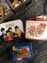 3- lunchboxes strawberry shortcake-Beatles-