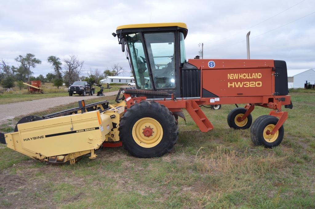 New Holland HW320 Swather