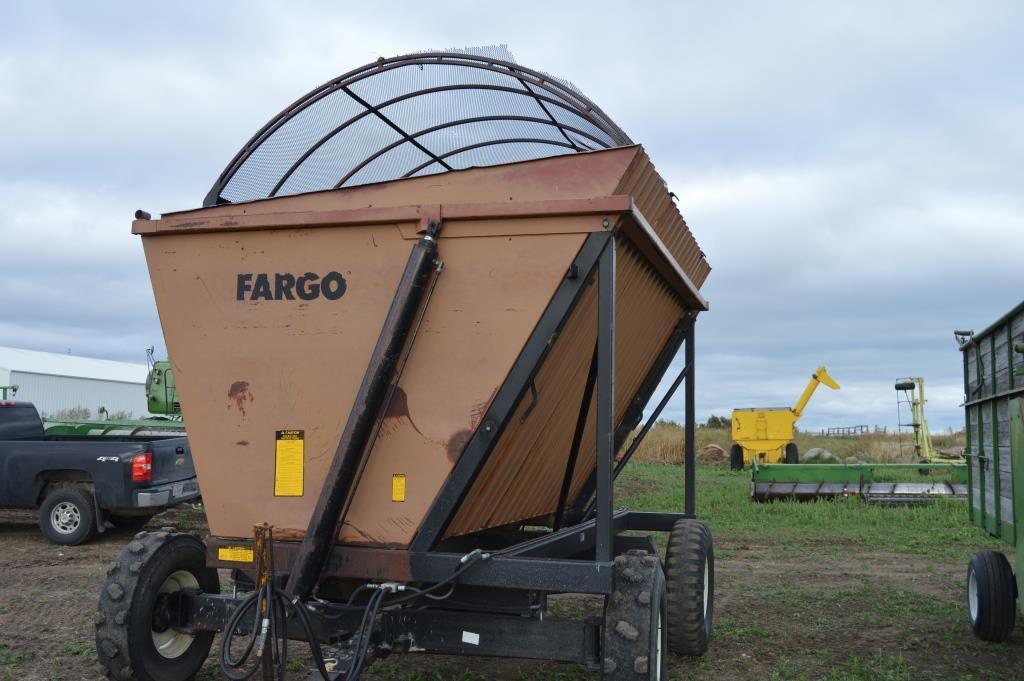 Fargo High Dump Forage Wagon