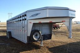 ‘14 Titan 24' GN Livestock Trailer