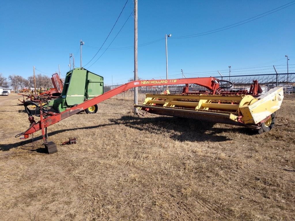 NH 116 Hydroswing Swather, 16 ft., Good Condition