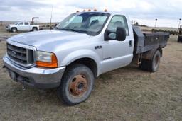 2001 Ford F-450 Pickup,