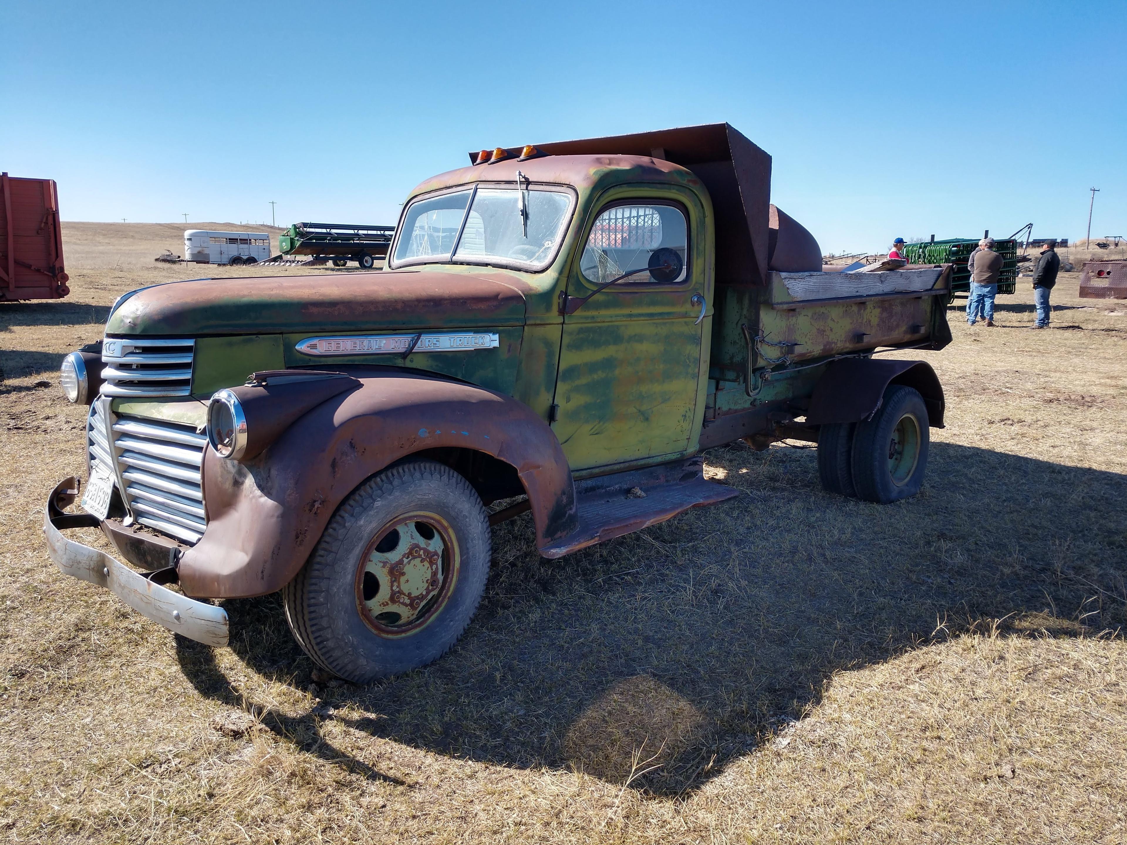 Old 1941 GMC Truck, HAS TITLE