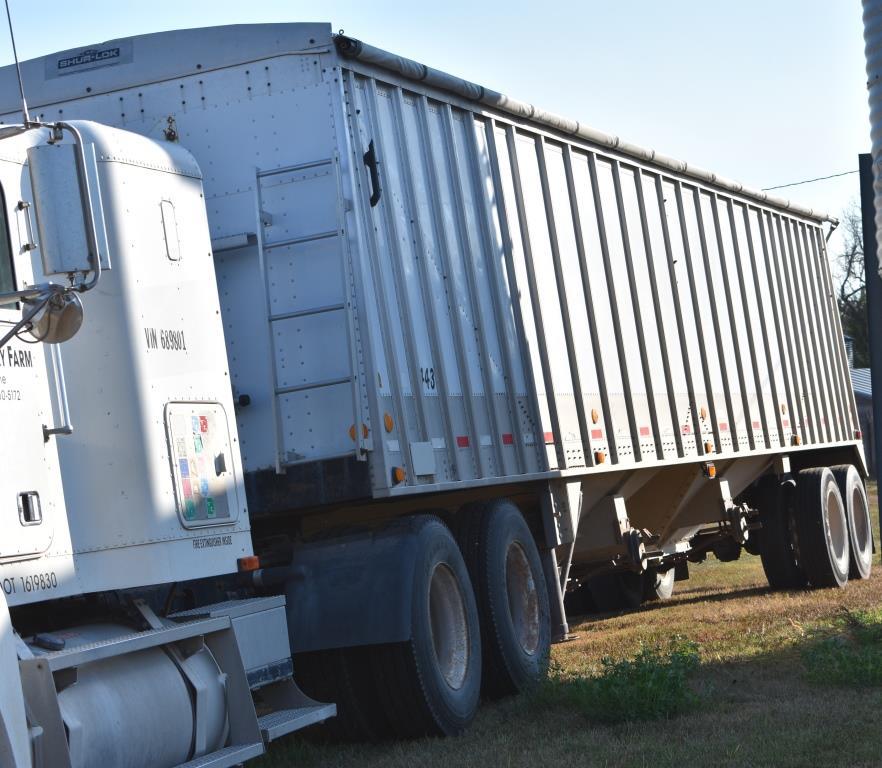 1996 Husker 42’ Grain Trailer