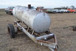 Tank Mounted on Single Axle Trailer