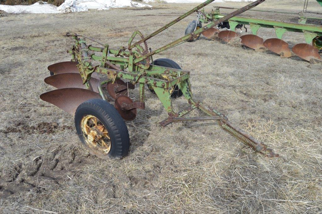 John Deere 3 Bottom Plow