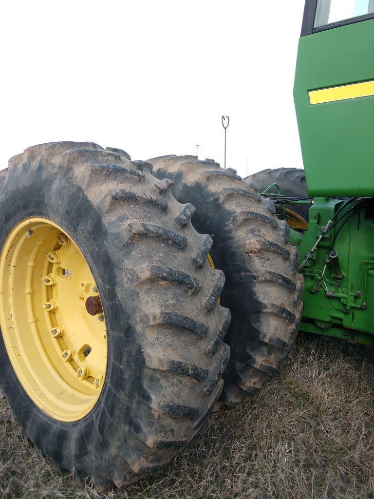 JD 8450 4WD Tractor