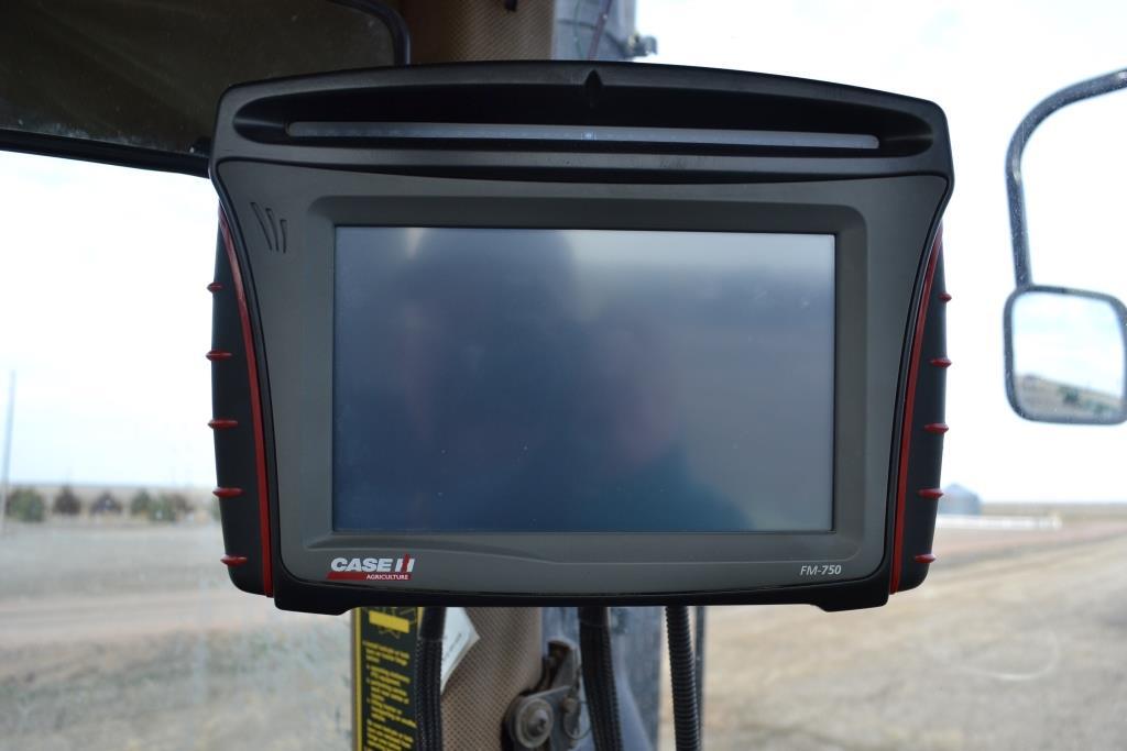 Tremble GPS Unit with FM 750 Display