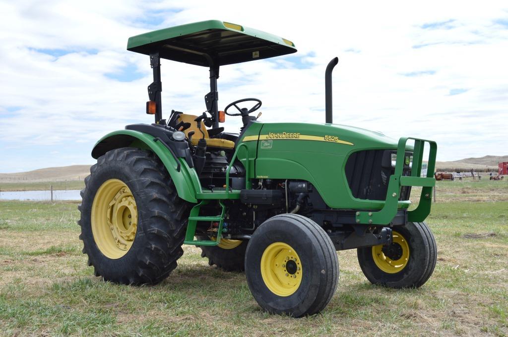 2006 John Deere 5525 Tractor,