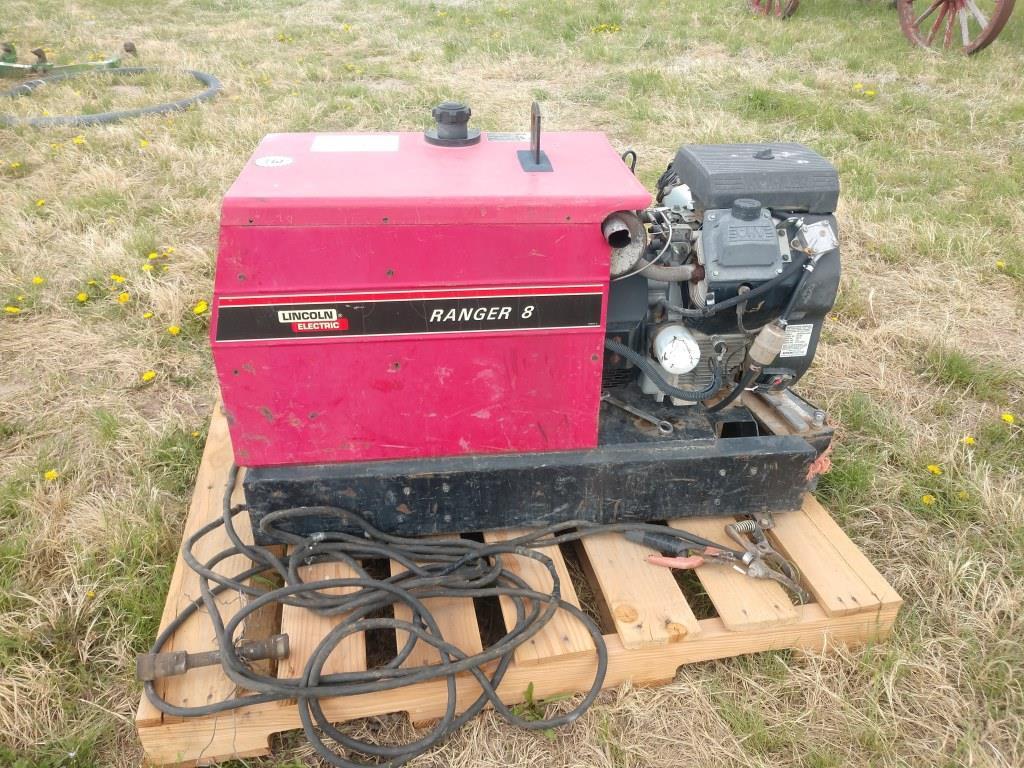 Lincoln Electric Ranger 8 Portable Welder