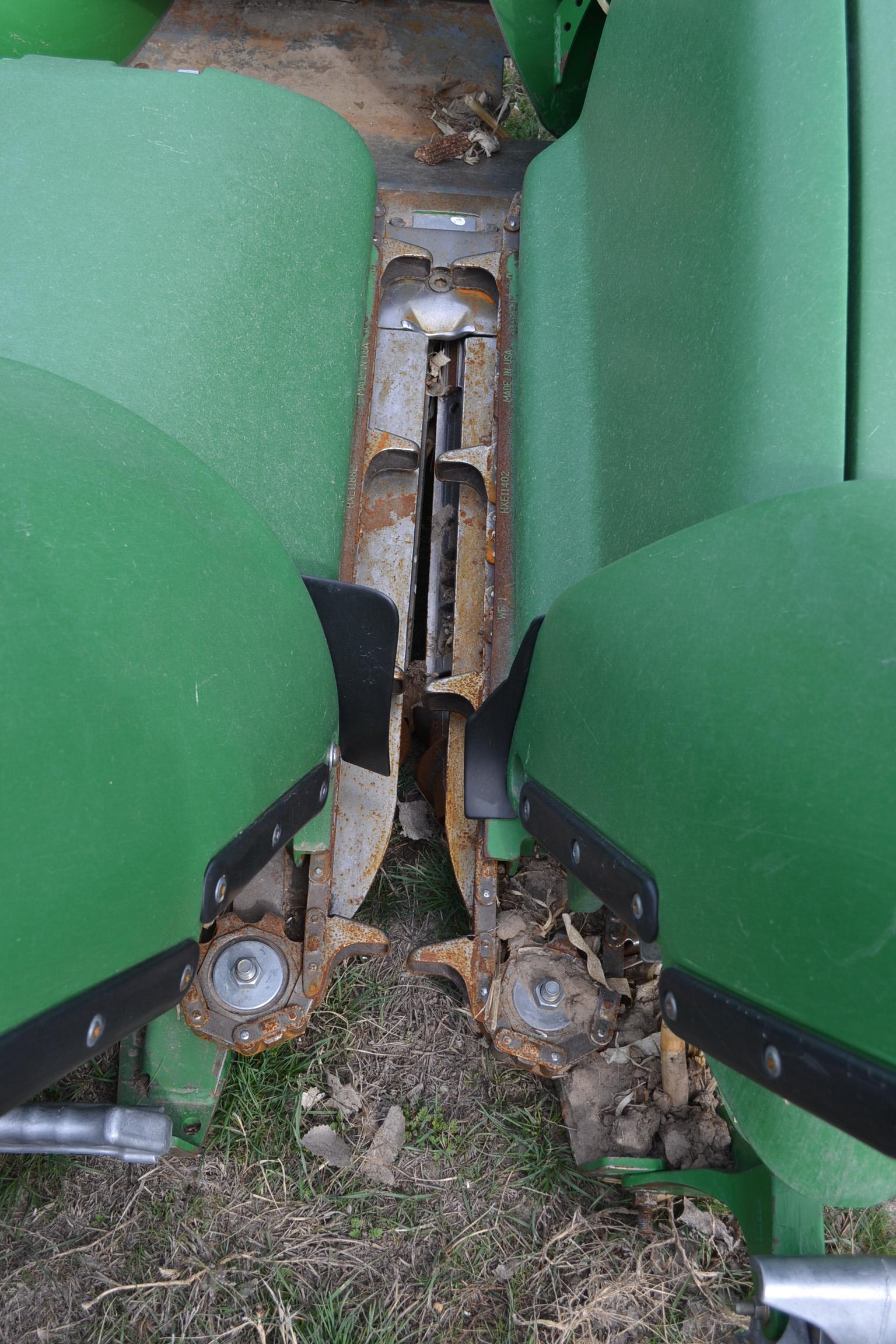 2008 John Deere 612C Corn Head,