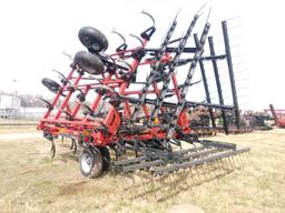 Case IH Tiger-Mate II 26 ft Field Cultivator