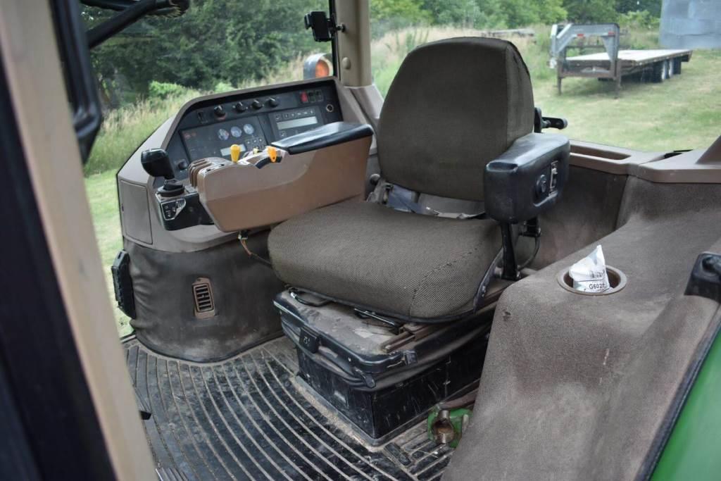 1998 John Deere 8400 Tractor