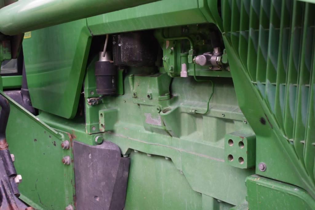 1998 John Deere 8400 Tractor