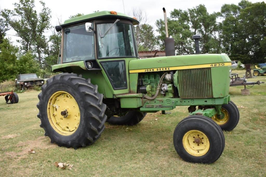 1975 John Deere 4230 Tractor