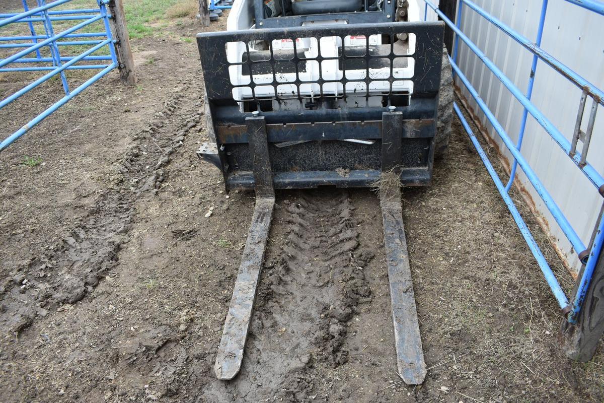 Bobcat Pallet Fork