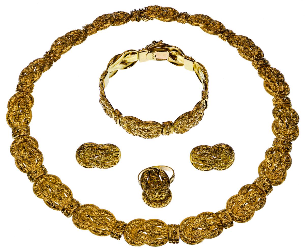 18k Gold Jewelry Suite