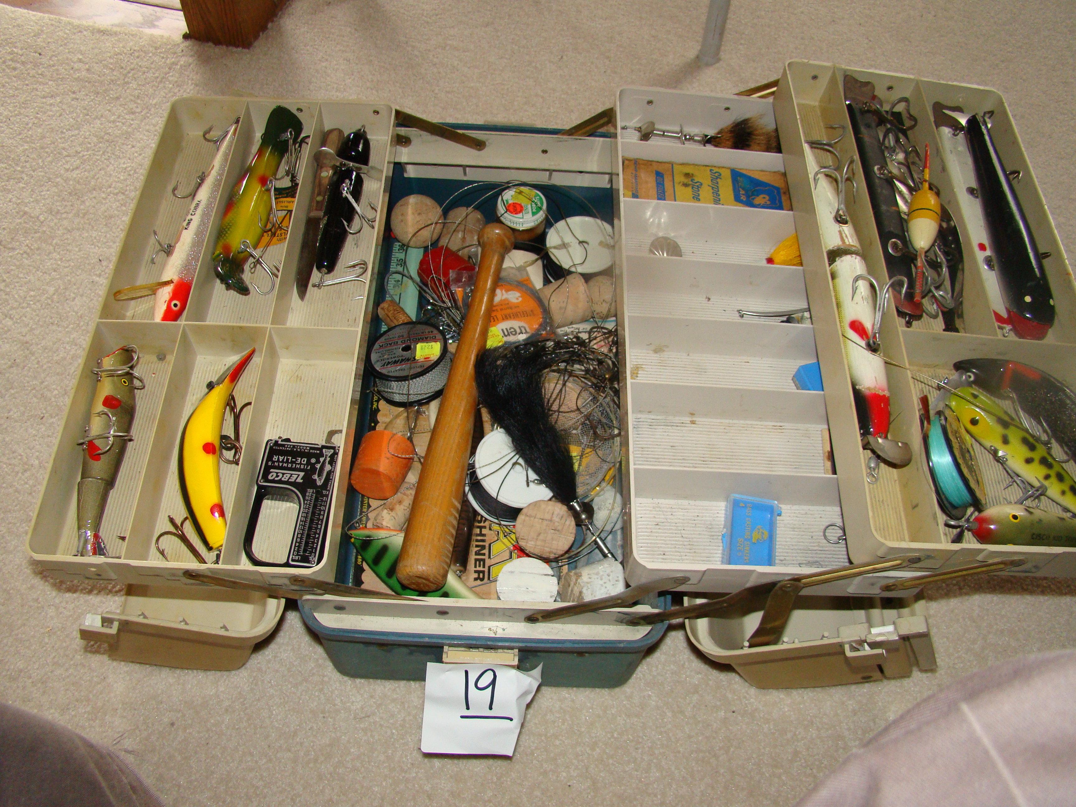 TACKLE BOX, FULLY LOADED, 3 DRAWER PULL OUT