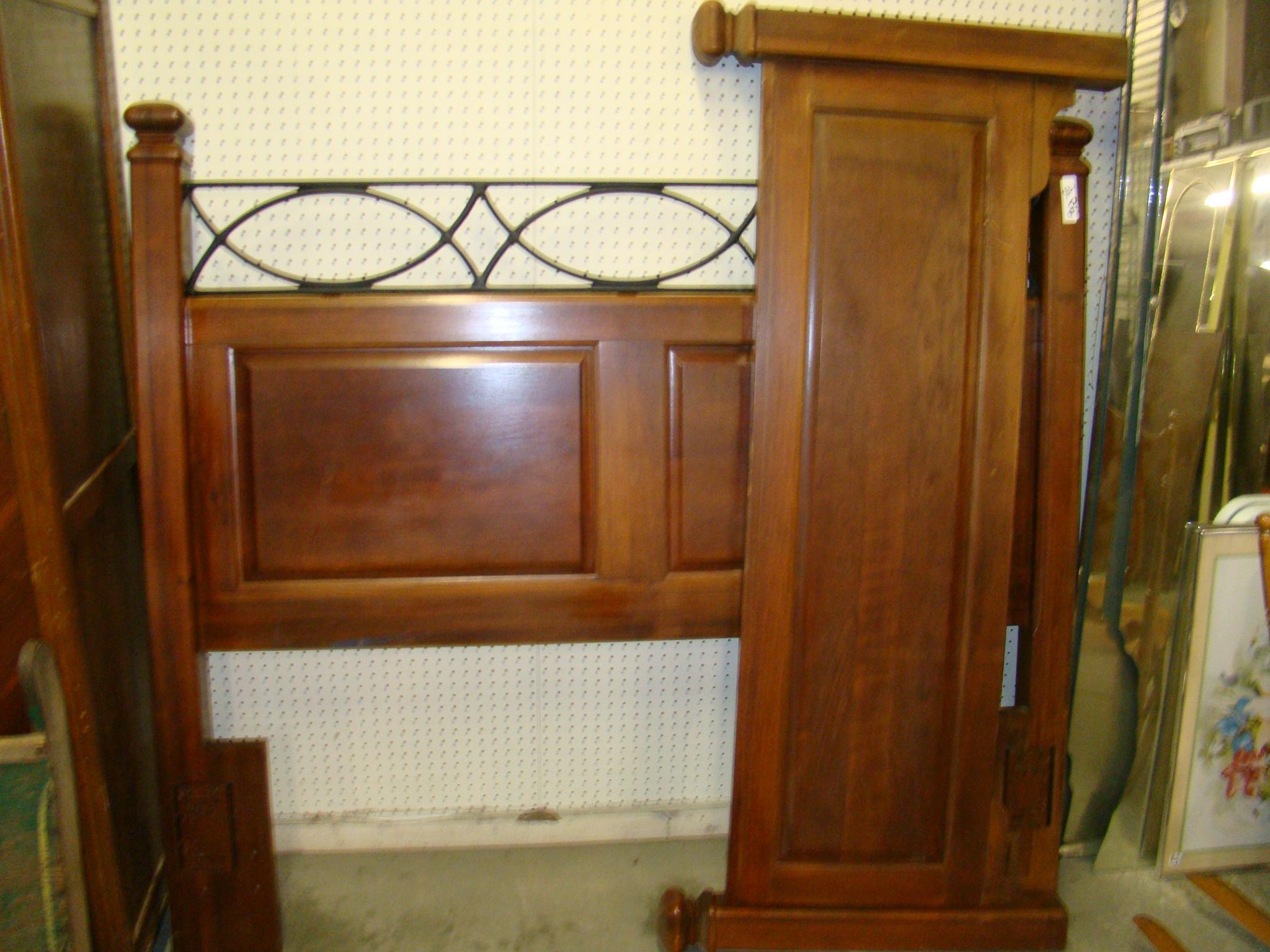 MAHOGANY BED