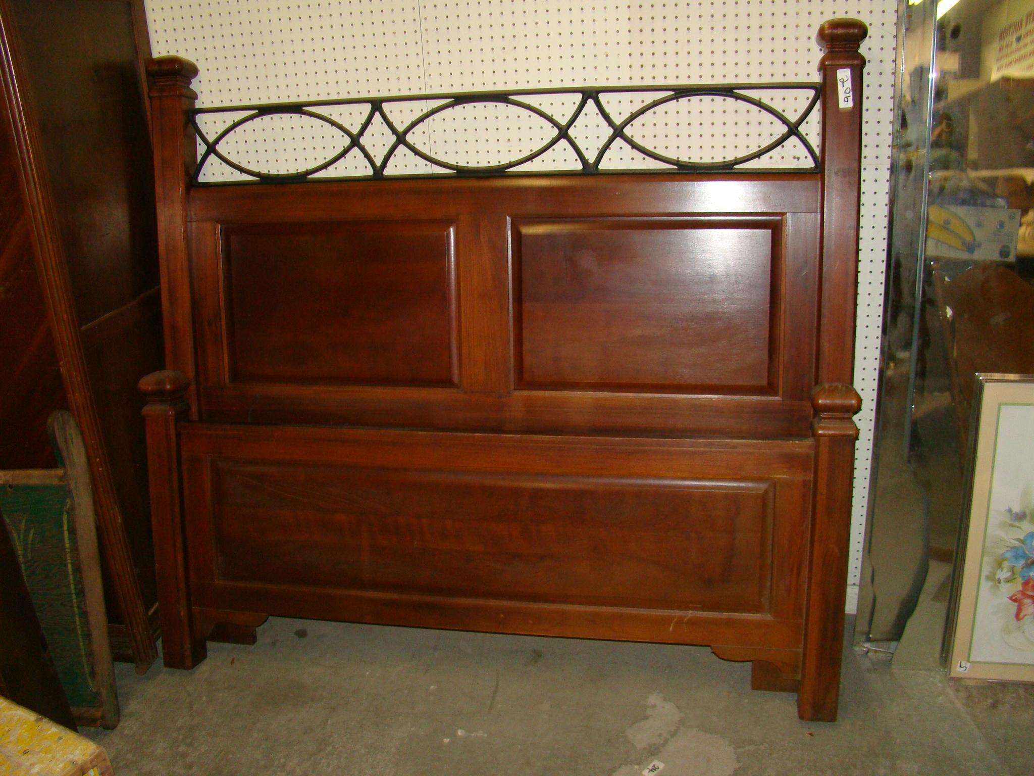 MAHOGANY BED