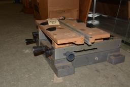 TABLE TOP WORK VISE