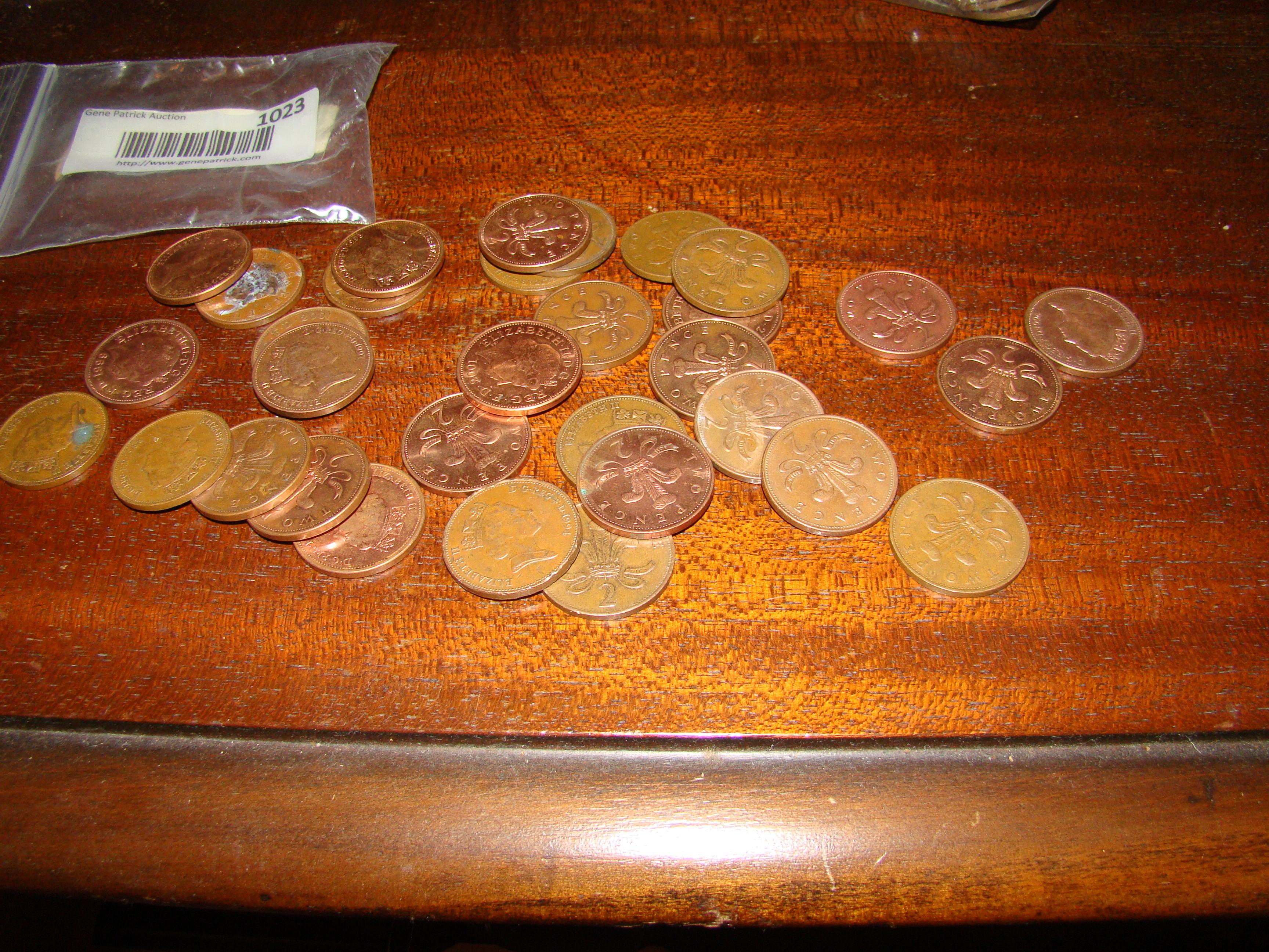 BAG OF 2 PENCE COINS