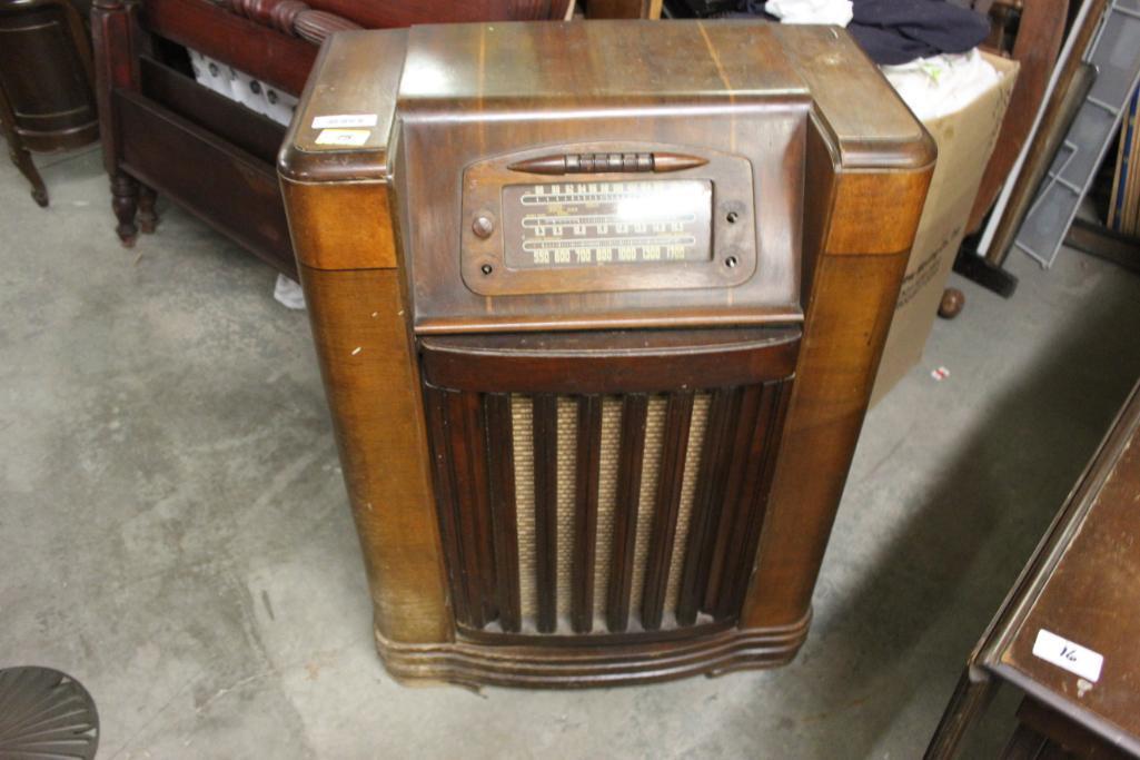 Radio in Mahogany Case