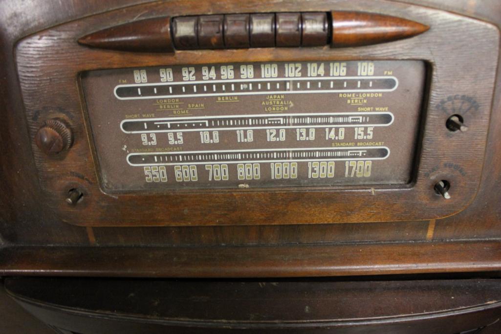 Radio in Mahogany Case