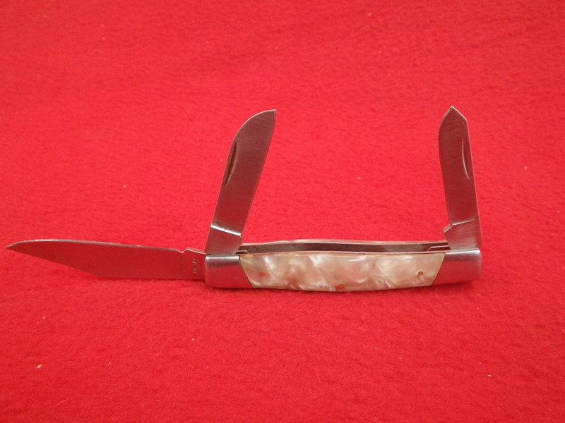 (3) Mother Of Pearl Knives Bulldog, Imperial, Buck