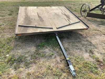 2-PLACE SNOWMOBILE TRAILER 8'X8' ***TITLE***