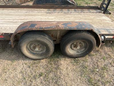 CRONKHITE TANDEM AXLE CAR TRAILER W/ RAMPS