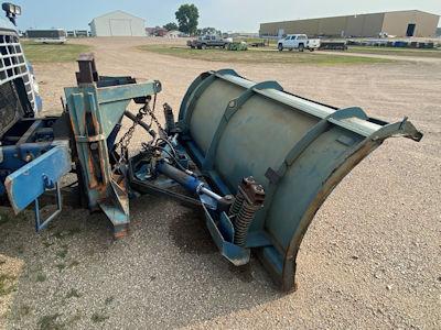 FORD 8000 SINGLE AXLE SNOW PLOW / DUMP TRUCK