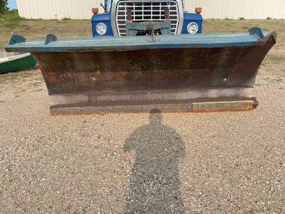 FORD 8000 SINGLE AXLE SNOW PLOW / DUMP TRUCK