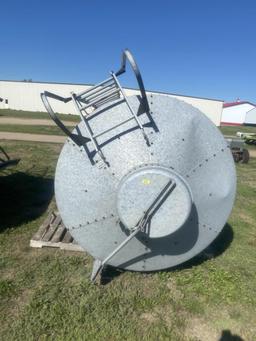 GILLIS (APPROX 3-TON) FEED BIN