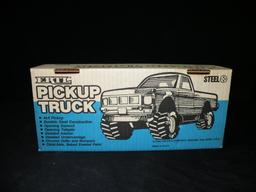 1988 ERTL STEEL 1/16 OUR OWN HARDWARE PICKUP TRUCK TOY W/BOX
