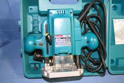 MAKITA ROUTER W/CASE