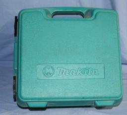 MAKITA ROUTER W/CASE