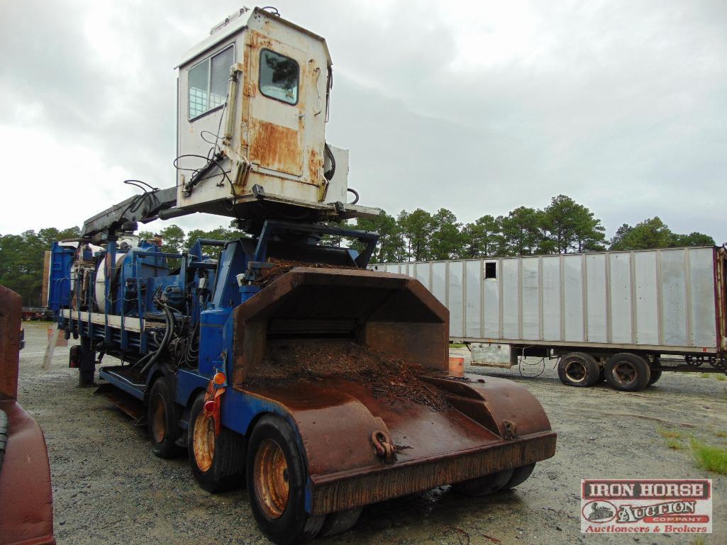 2002 Peterson Pacific DDC 5000G Chipper/Flail Combo - CAT 3412 E 875 HP Engines