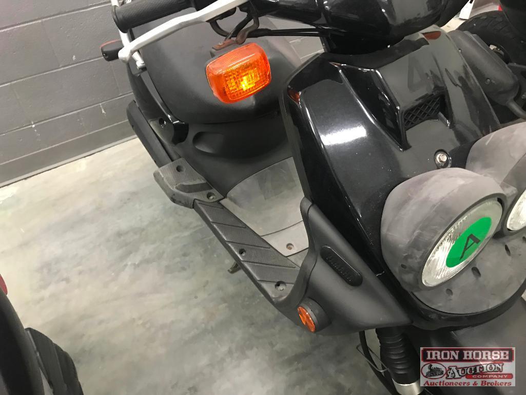 Yamaha Zuma Scooter