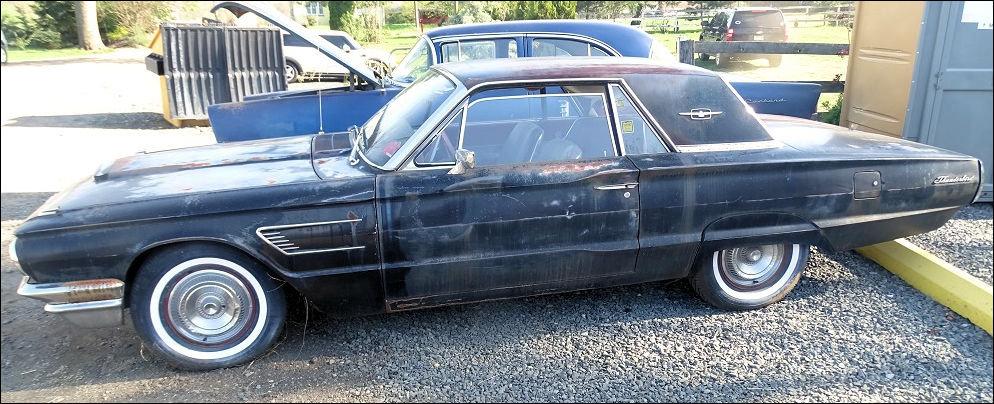 1965 Ford Thunderbird