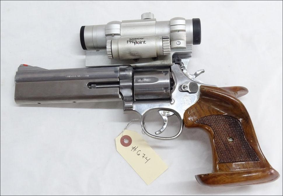 Smith & Wesson - Model 686 - .357  - revolver