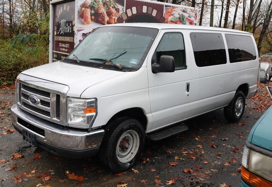 2010 Ford E350