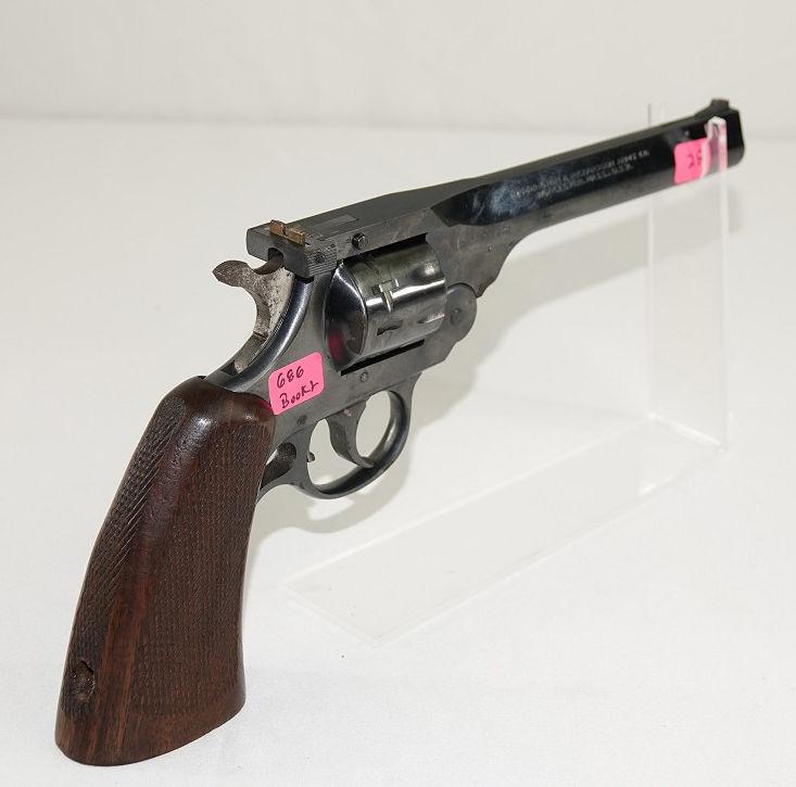 Harrington & Richardson - Model:Sportsman - .22- revolver