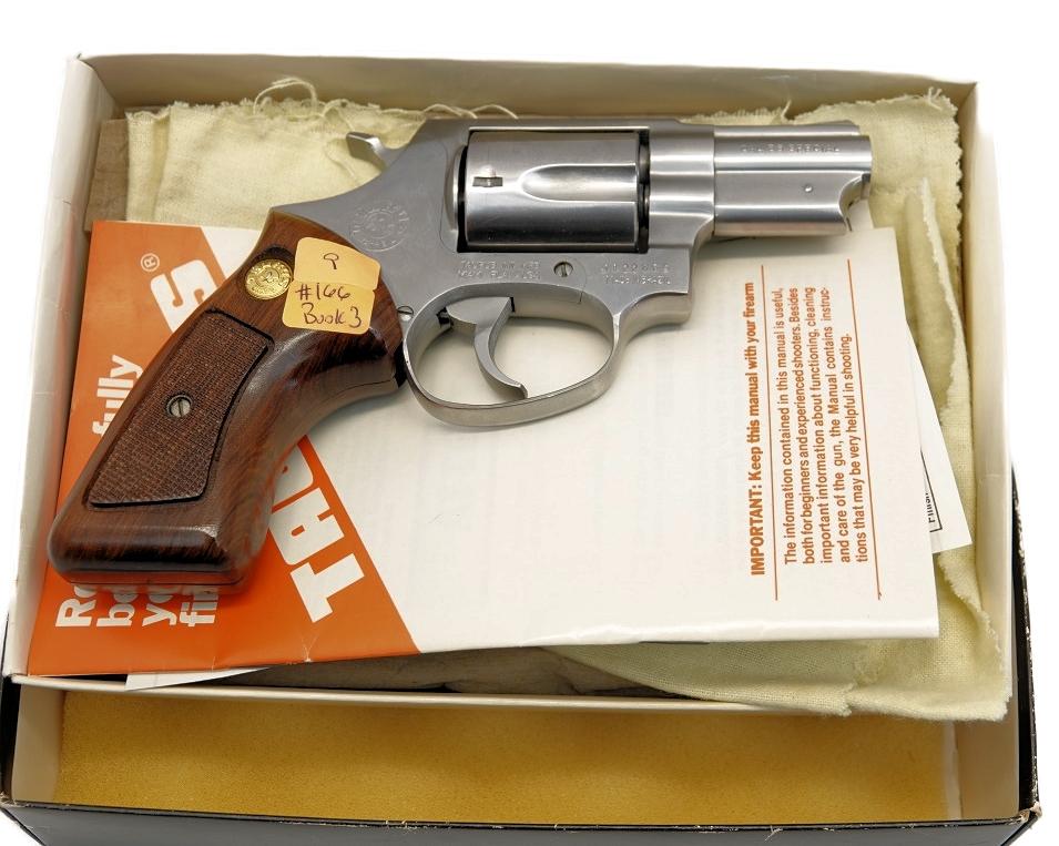 Taurus - Model:85 IS - .38- revolver