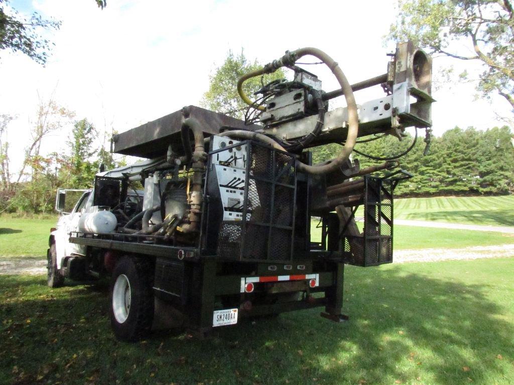 1979 Simco 4500 Well rig on GMC 7000 Truck