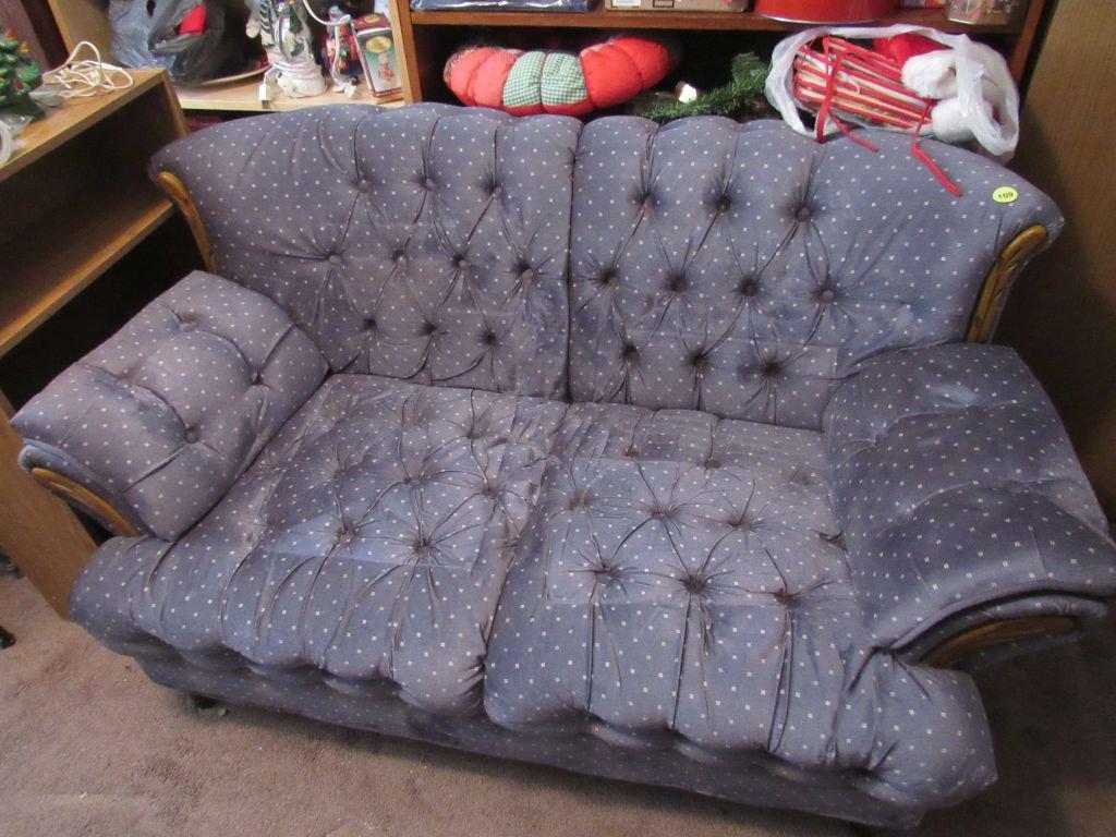 Love seat