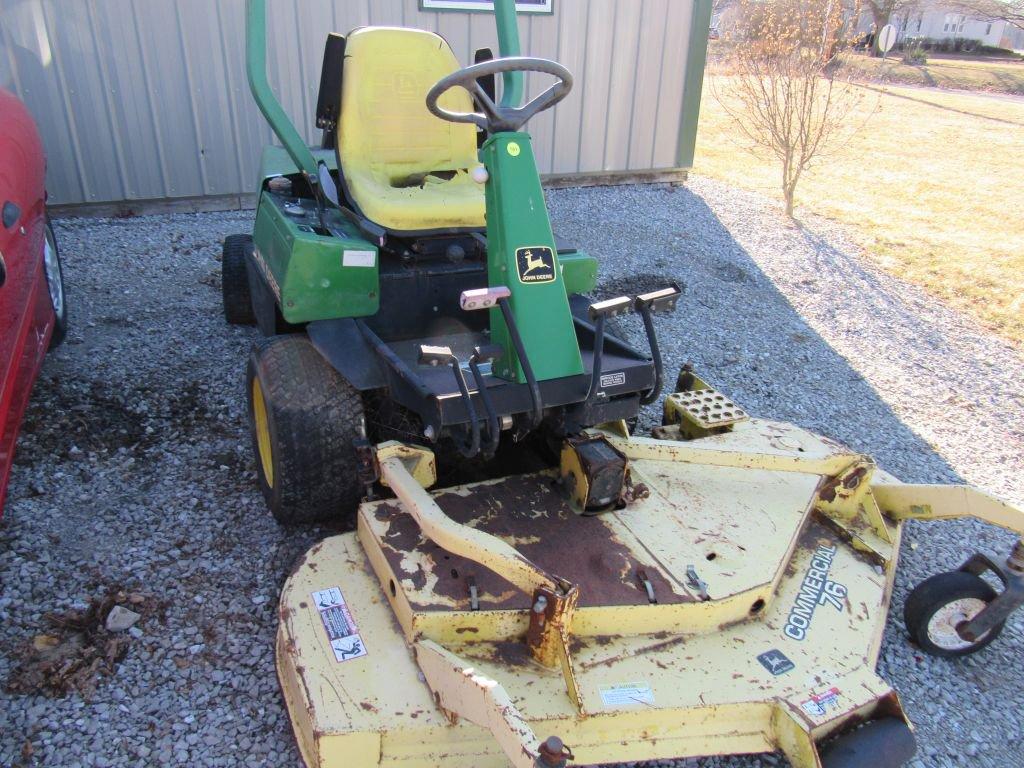 John Deere Riding Mower